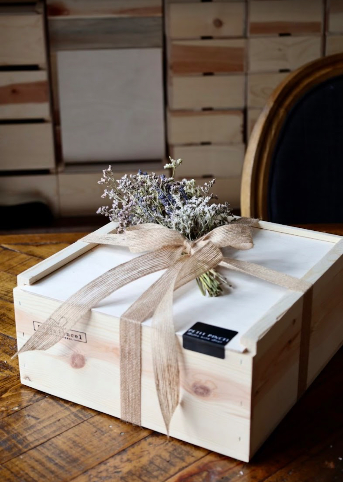 Petit Pincel — Curated Gift Boxes & Flowers in Miami